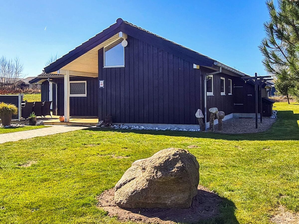 Holiday house Stilvolles Strandhaus -- By Traum Ferienwohnungen - Outdoor photo 3