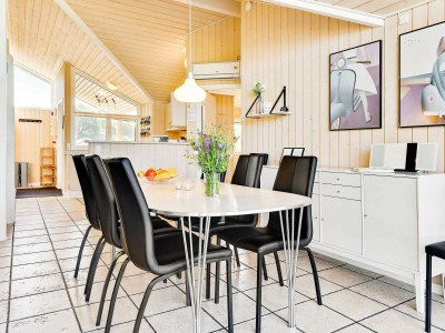 Holiday house Stilvolles Strandhaus -- By Traum Ferienwohnungen - Outdoor photo 42