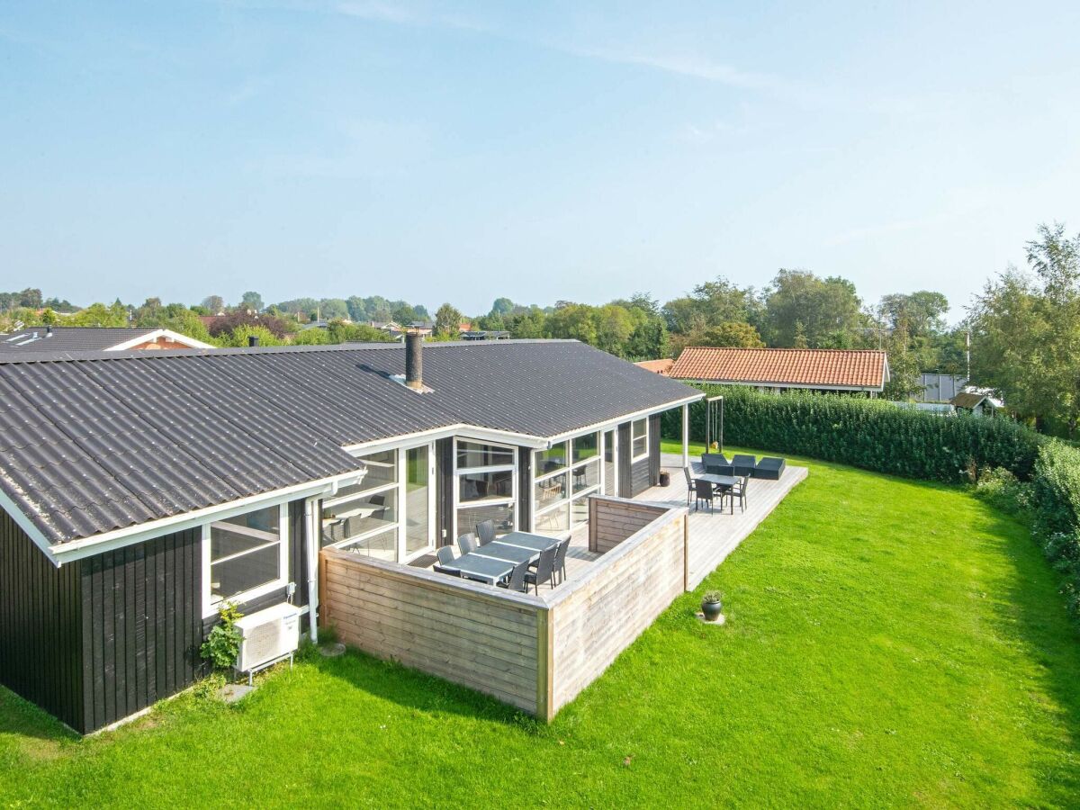 Holiday house 10 Personen Ferienhaus in Juelsminde-By Traum - Outdoor photo 3
