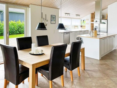 Holiday house Modernes Strandhaus -- By Traum Ferienwohnungen - Outdoor photo 20