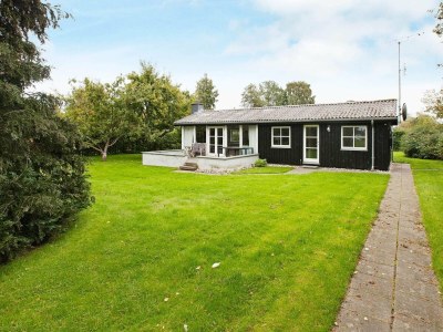 Holiday house 6 person holiday home in Dronningmølle-By Traum in Dronningmølle - Holiday house