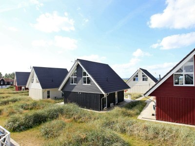 Holiday house 6 person holiday home in Wendtorf - Outdoor photo 25