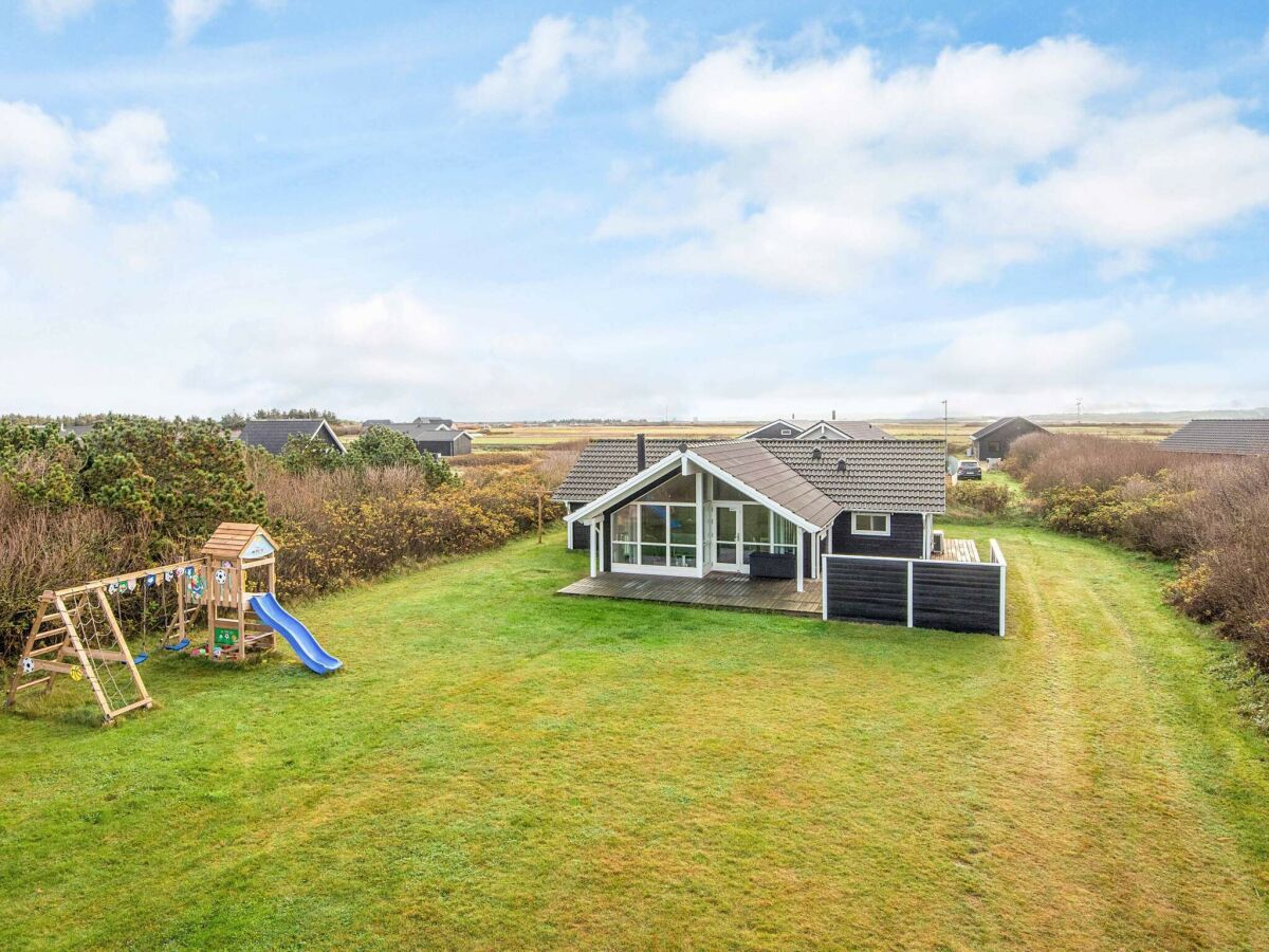 Holiday house 8 person holiday home in Harboøre-By Traum - Outdoor photo 3
