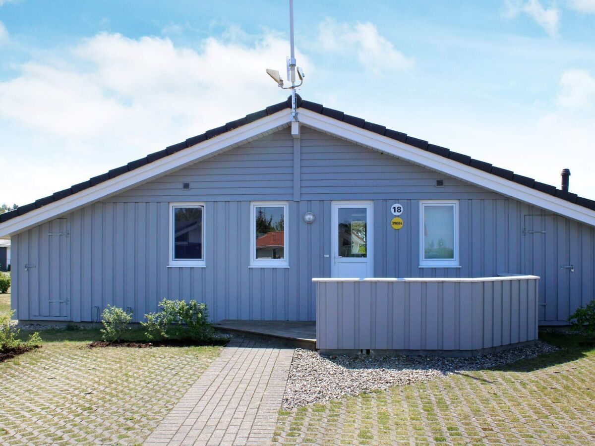 Holiday house 6 person holiday home in GROEMITZ