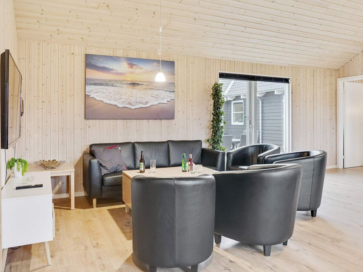 Holiday house Luxus-Poolvilla Marielyst -- By Traum Ferienwohnungen - Outdoor photo 4