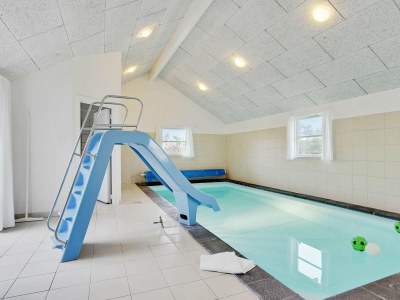 Holiday house Luxus-Poolvilla Marielyst -- By Traum Ferienwohnungen - Outdoor photo 35