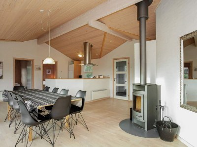 Holiday house Luxus-Ruckzug in Bratten -- By Traum Ferienwohnungen - Outdoor photo 9