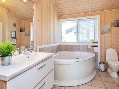 Holiday house 8 person holiday home in Otterup-By Traum - Outdoor photo 12