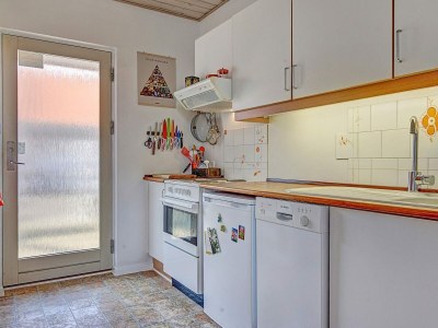 Apartment 4 person holiday home in Gudhjem-By Traum - Outdoor photo 12
