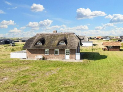Holiday house 9 person holiday home in Harboøre-By Traum - Outdoor photo 9