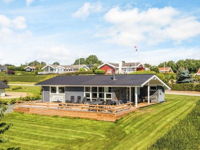 Holiday house Renoviertes Ferienhaus in Hejlsminde -- By Traum Ferienwohnungen - Holiday house