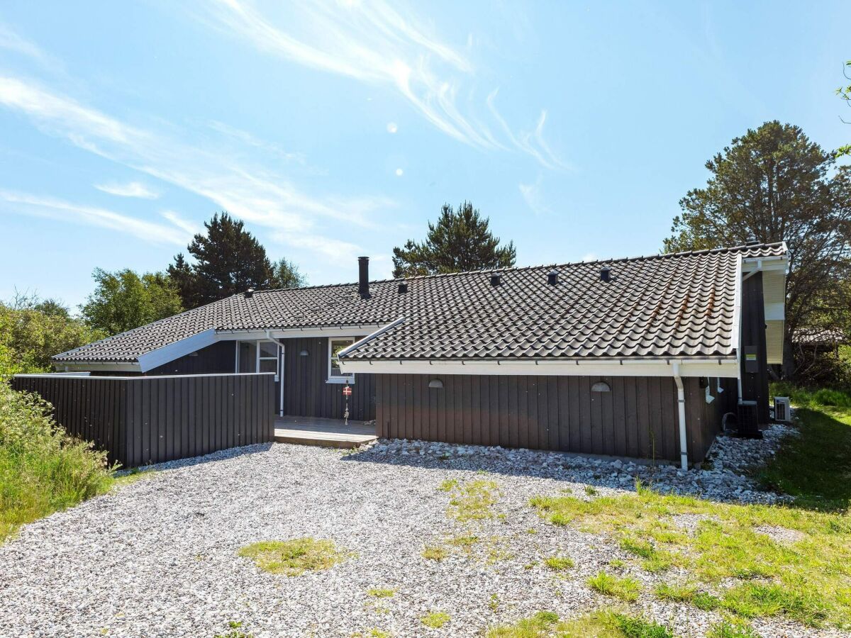 Holiday house Luxus-Ruckzug mit Pool -- By Traum Ferienwohnungen - Outdoor photo 2