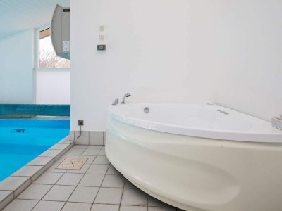 Holiday house Luxus-Ruckzug mit Pool -- By Traum Ferienwohnungen - Outdoor photo 19