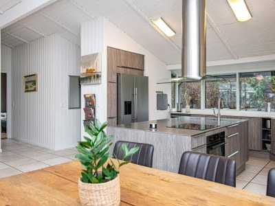 Holiday house Luxury Retreat by Beach - By Traum Ferienwohnungen - Outdoor photo 20
