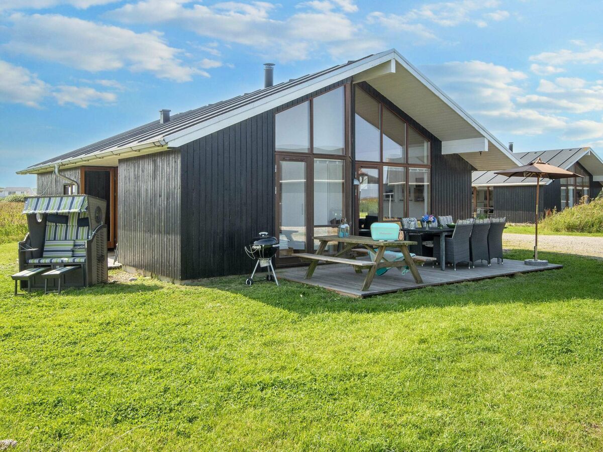 Holiday house 7 person holiday home in Ulfborg-By Traum