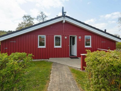 Holiday house 6 person holiday home in GROEMITZ - Outdoor photo 6
