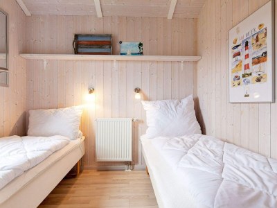 Holiday house 4 Personen Ferienhaus in GROEMITZ - Outdoor photo 15