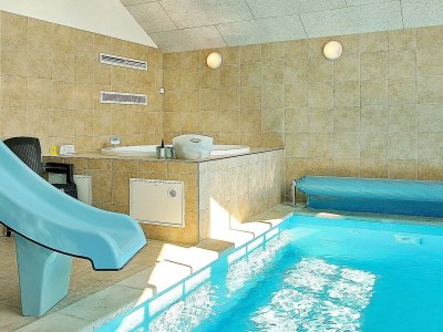 Holiday house Luxury Beach House with Pool - Outdoor photo 18