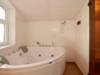 Holiday house 6 person holiday home in GROEMITZ - Outdoor photo 7