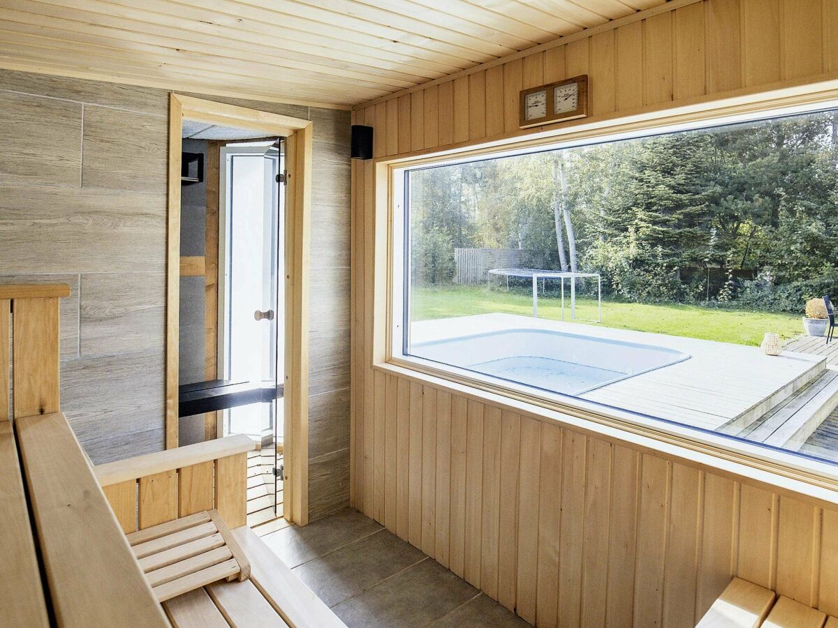 Holiday house 10 person holiday home in Væggerløse - Outdoor photo 5