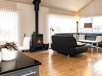 Holiday house 6 person holiday home in Hirtshals-By Traum - Outdoor photo 10
