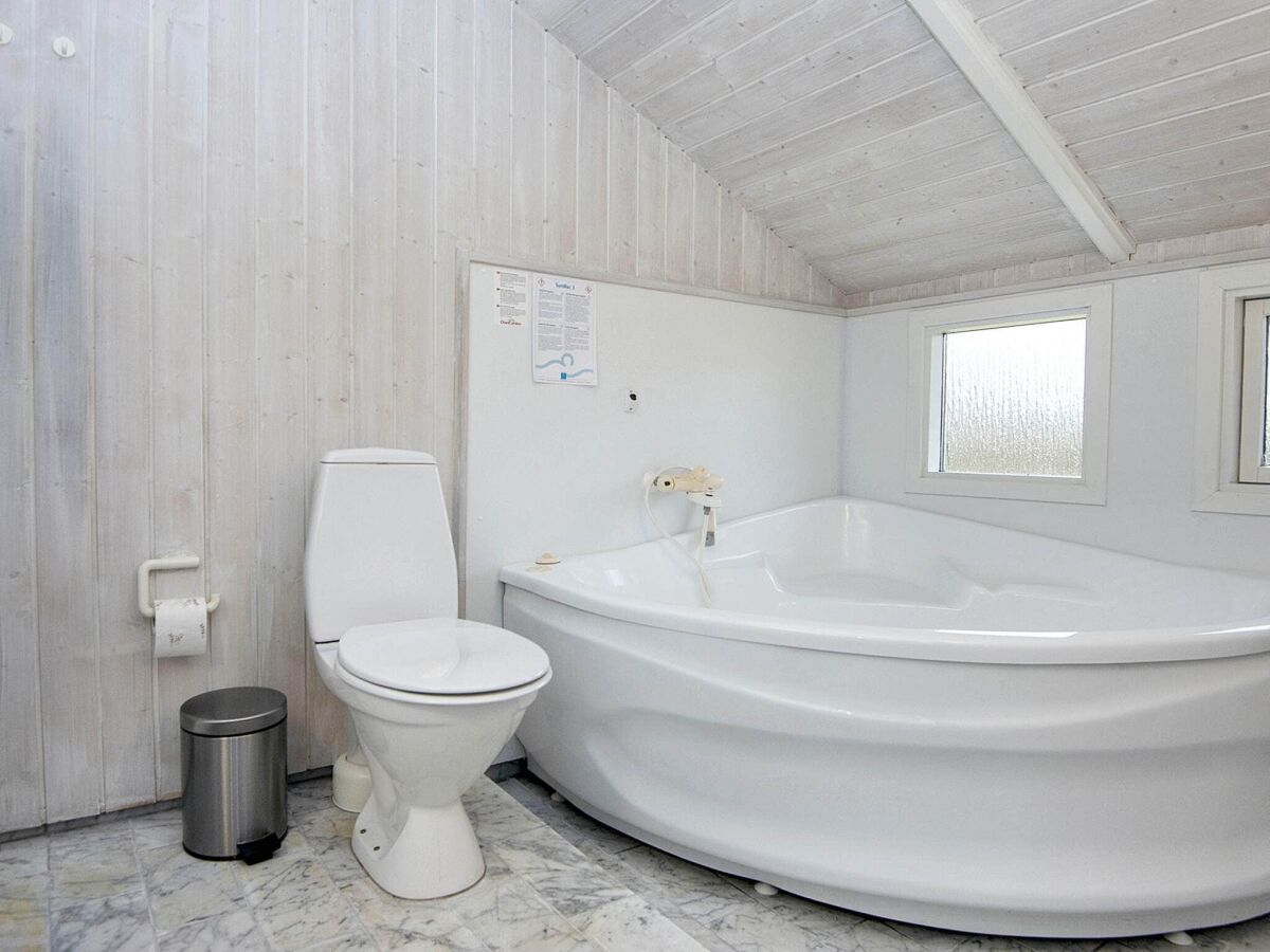 Holiday house Luxurioses Spa-Refugium in Bork -- By Traum Ferienwohnungen - Outdoor photo 3