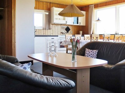 Holiday house Strand-Ruckzug mit Sauna -- By Traum Ferienwohnungen - Outdoor photo 17