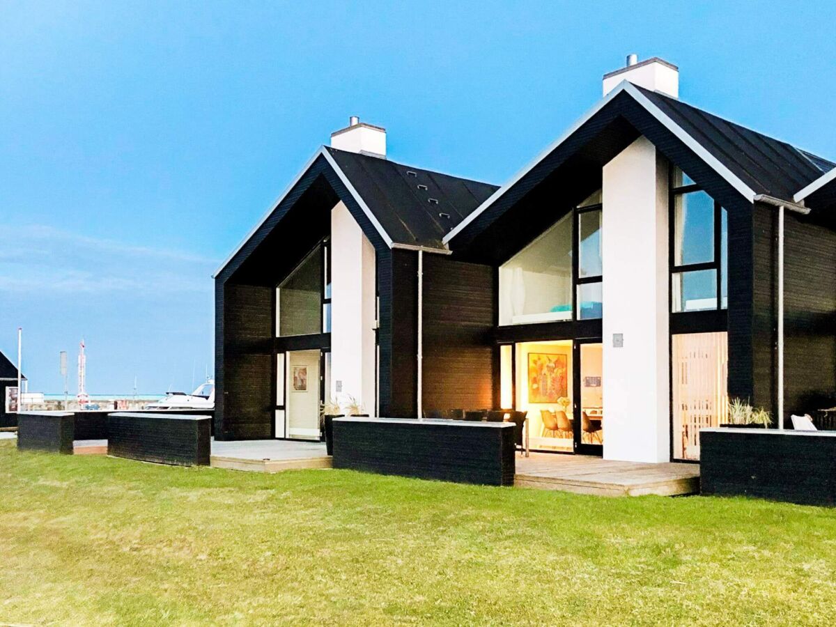 Holiday house 8 person holiday home in Hadsund-By Traum