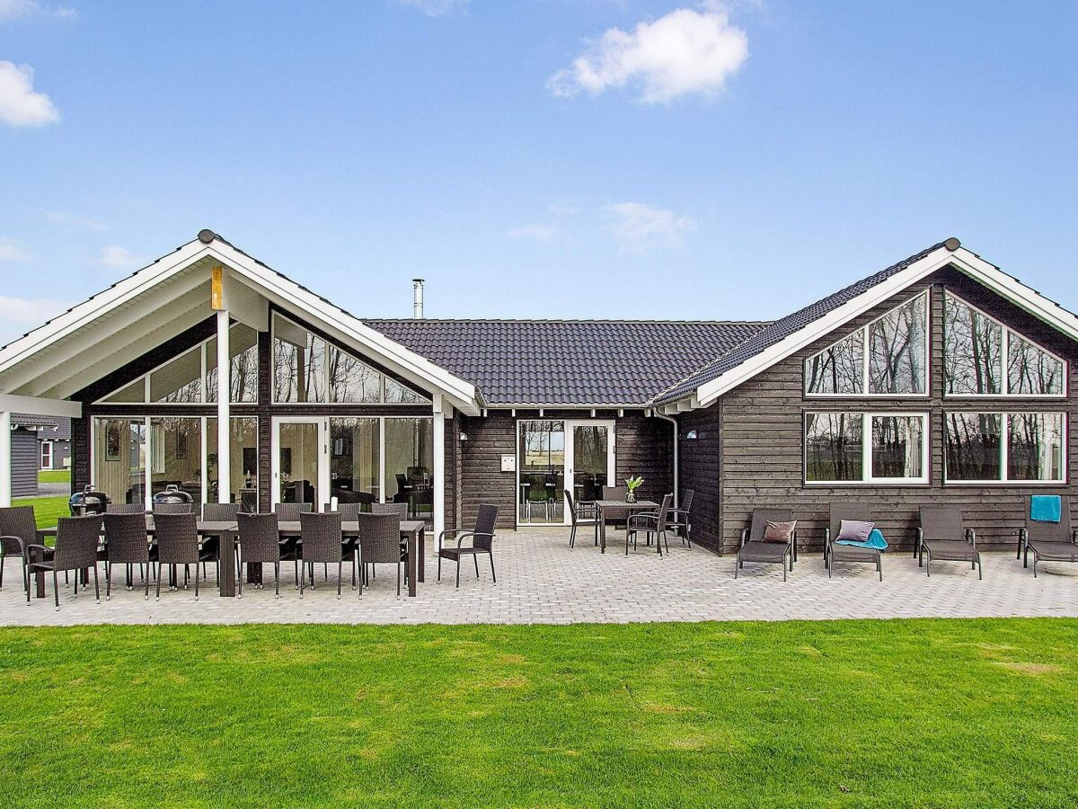 Holiday house 18 person holiday home in Hasselberg - Outdoor photo 2