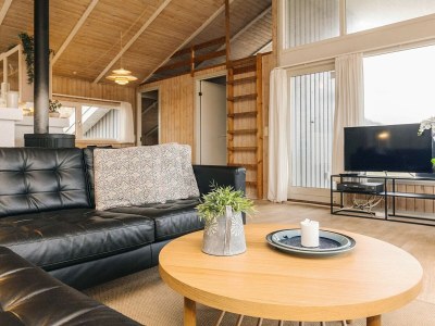 Holiday house Luxurioses Strandhaus mit Pool - Outdoor photo 2