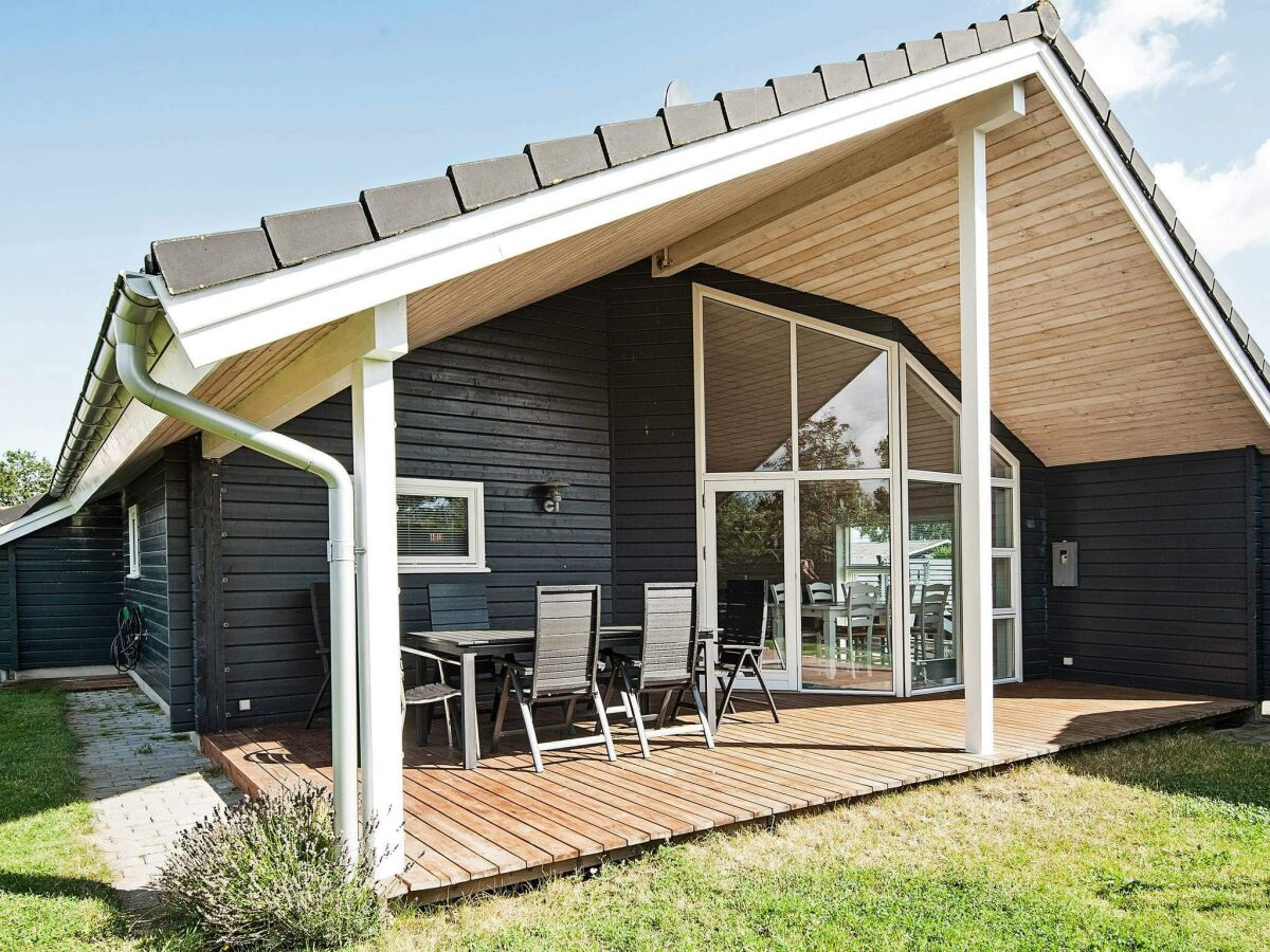 Holiday house 6 person holiday home in Juelsminde-By Traum - Outdoor photo 2