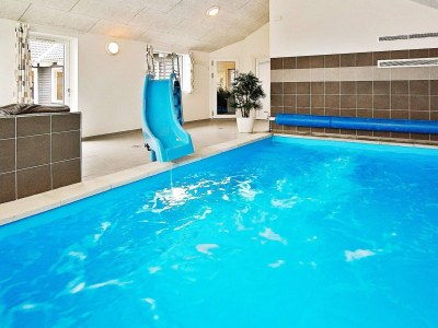 Holiday house 20 Personen Ferienhaus in Hasselberg - Outdoor photo 9