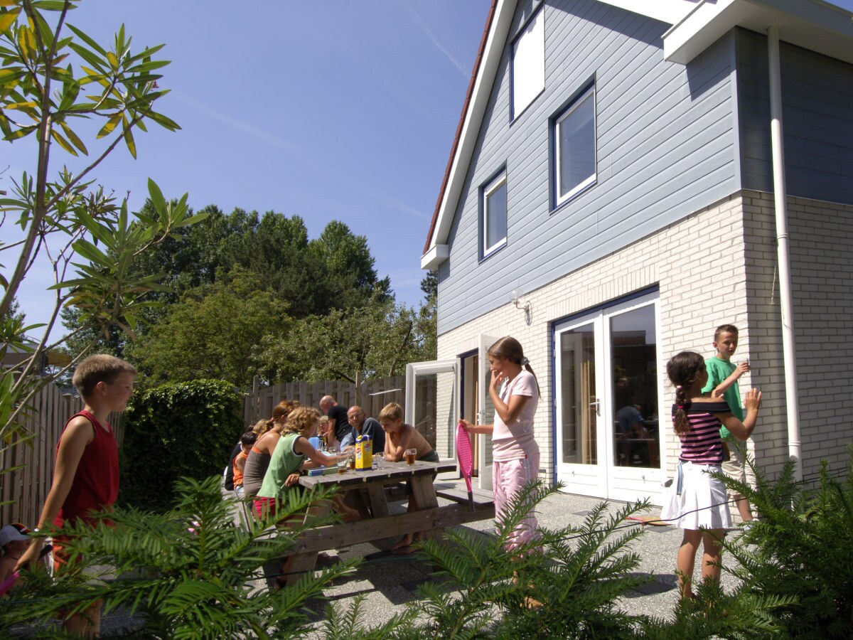 Holiday apartment Accommodates 16 guests - Outdoor photo 2