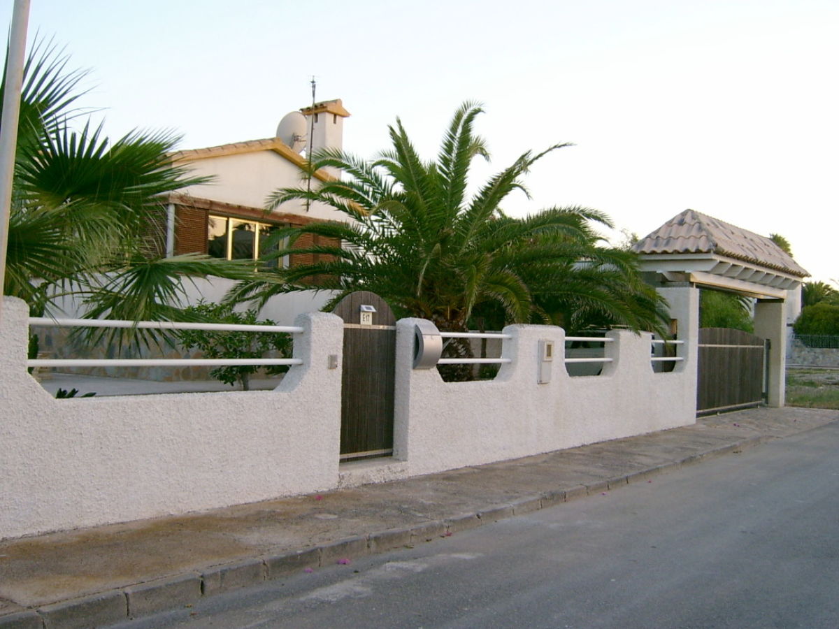 Holiday house Between two seas