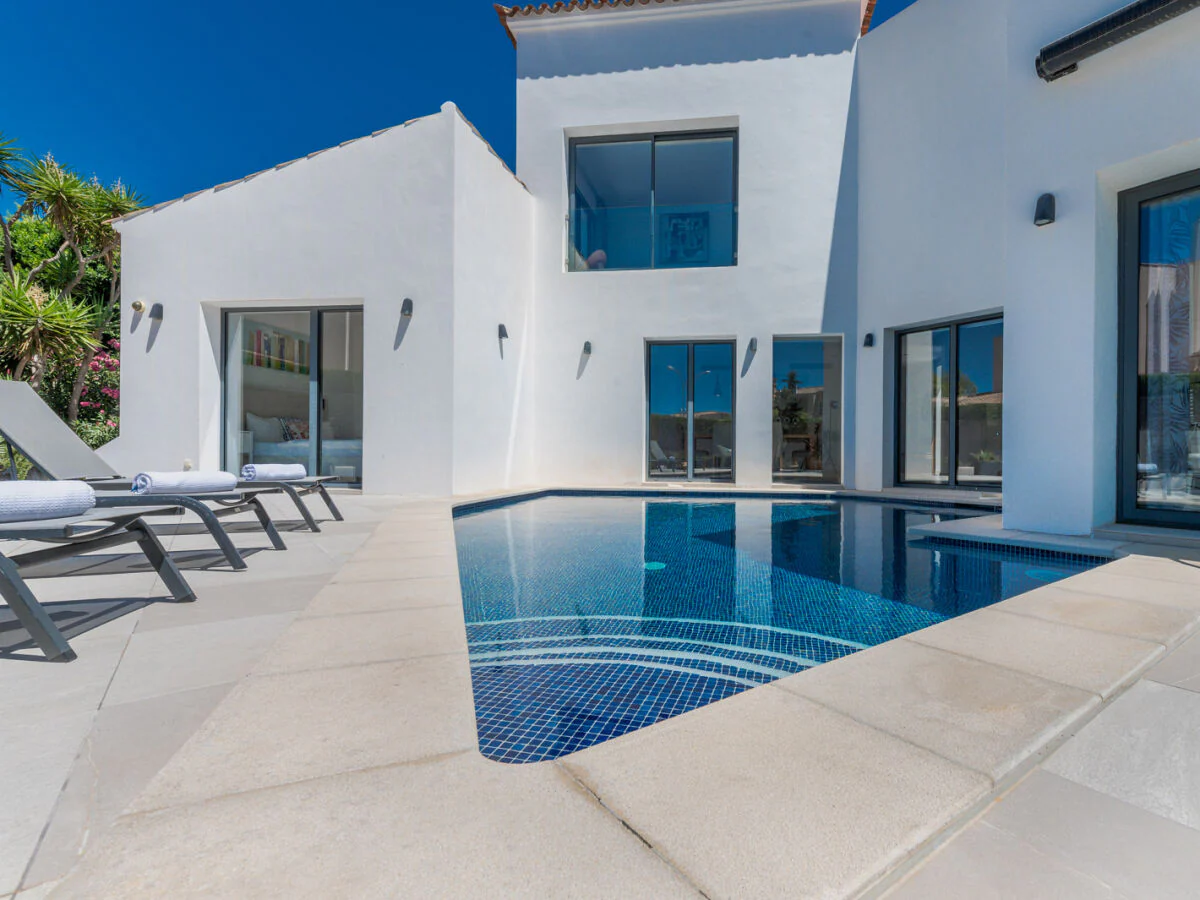 Villa Viva - Moderne lichtdurchflutete Designervilla nahe Port Adriano und den Golfplätzen von Santa Ponsa