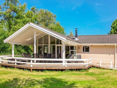 Holiday house 10 person holiday home in Væggerløse-By Traum - Holiday house