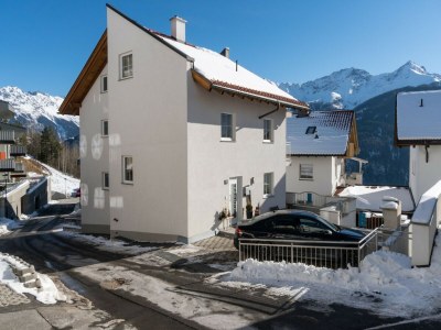 Apartment Chalet in Fiss nahe Skiliften - Outdoor photo 5