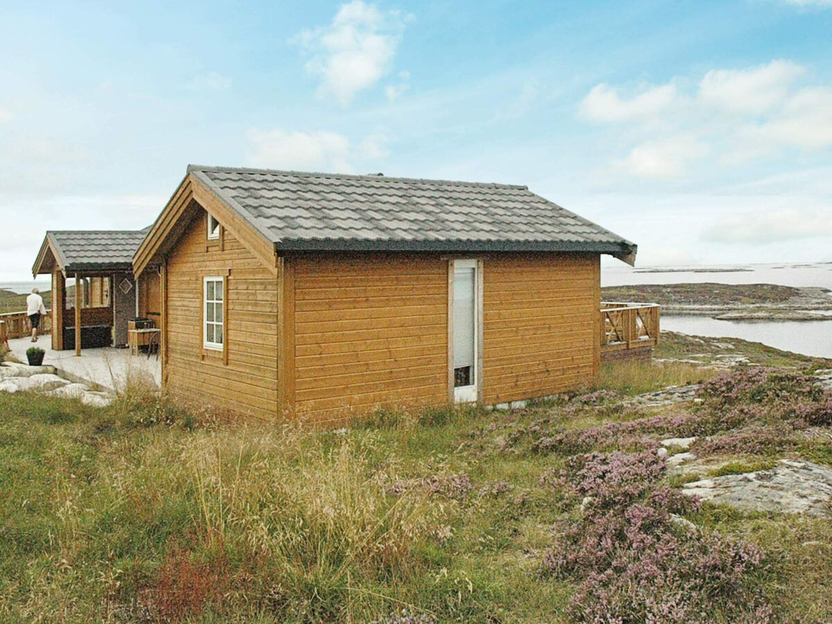 Holiday house 8 Personen Ferienhaus in Dyrvik - Outdoor photo 2