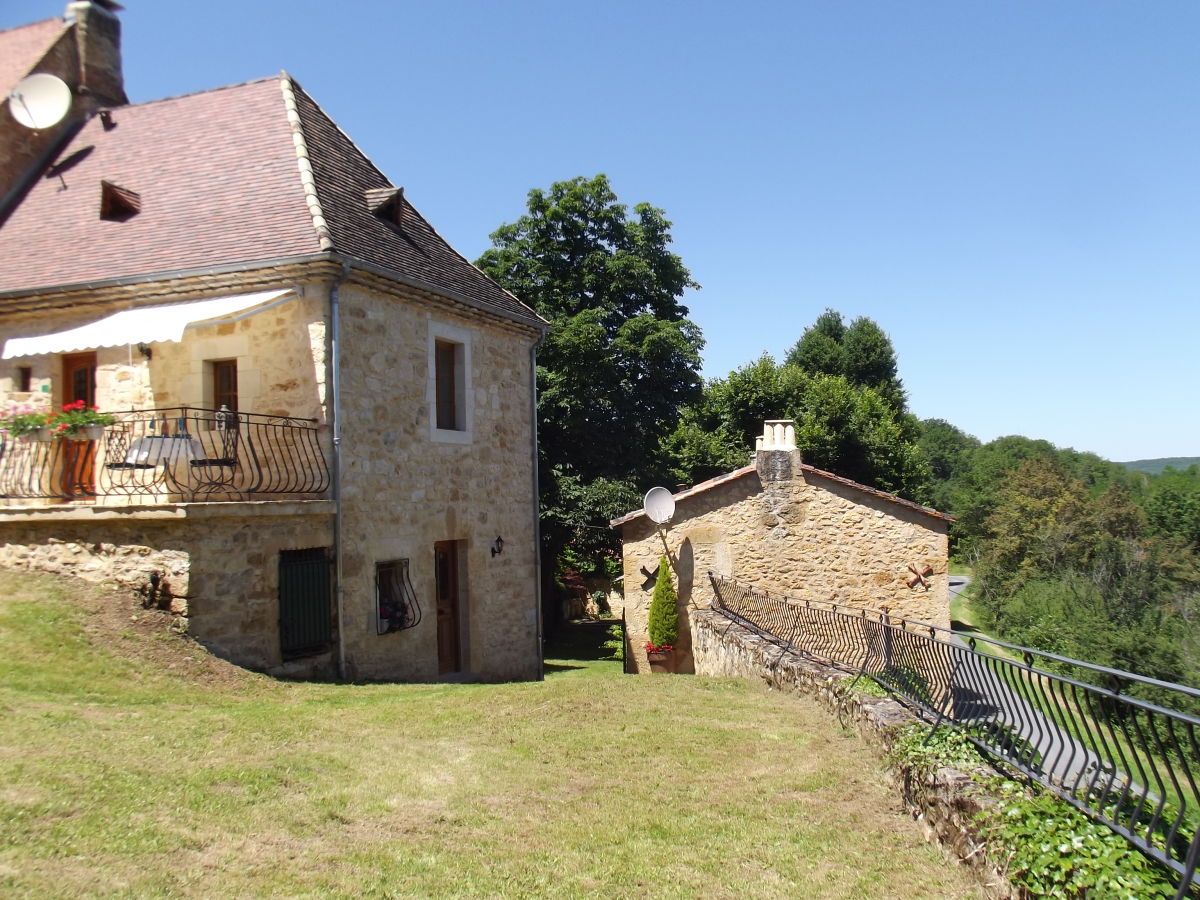 Holiday apartment Glycine-Gites les Tourniers - Outdoor photo 2