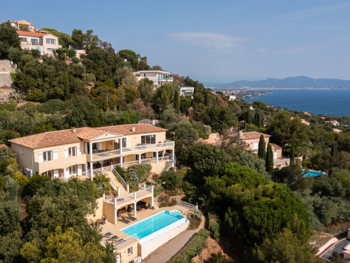 Villa Monte Carlo - Les Issambres