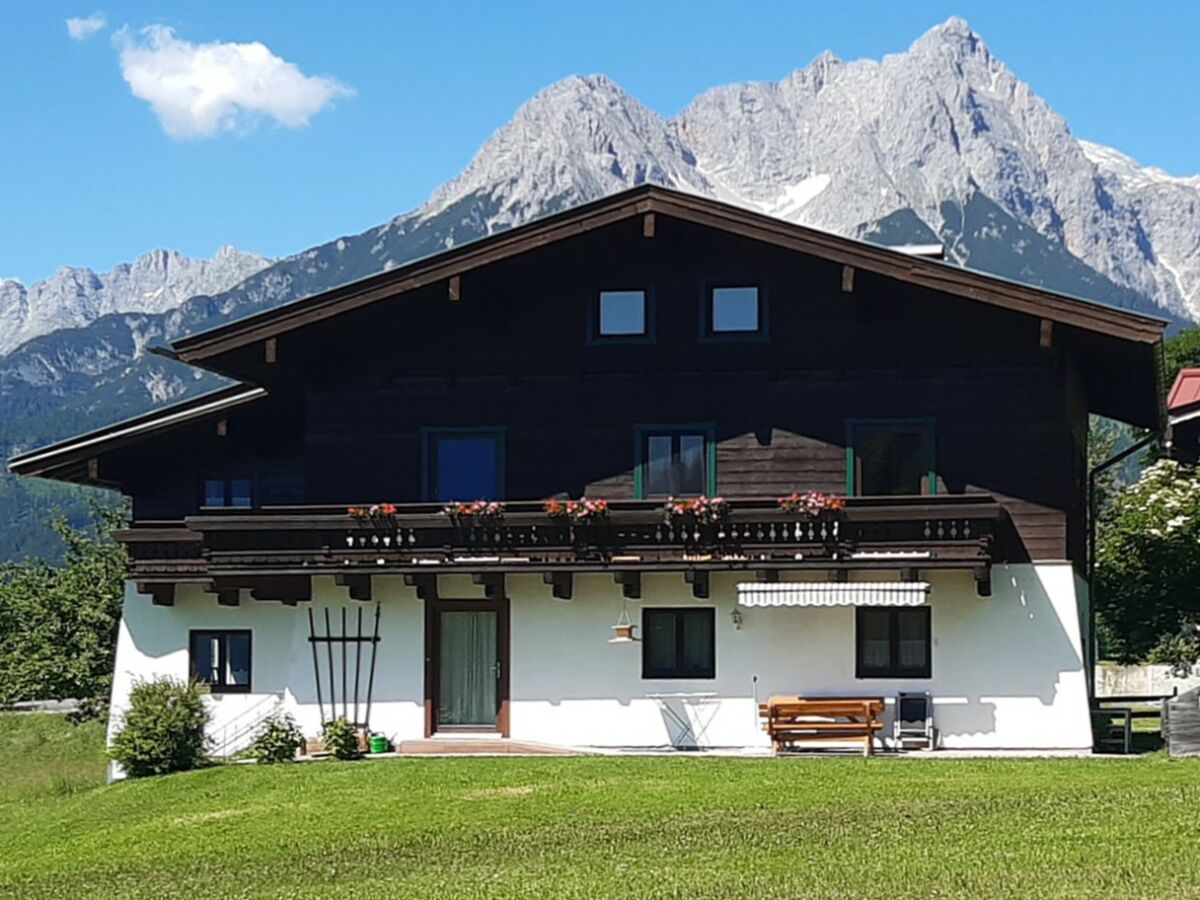 Holiday apartment Hirschbichler 2