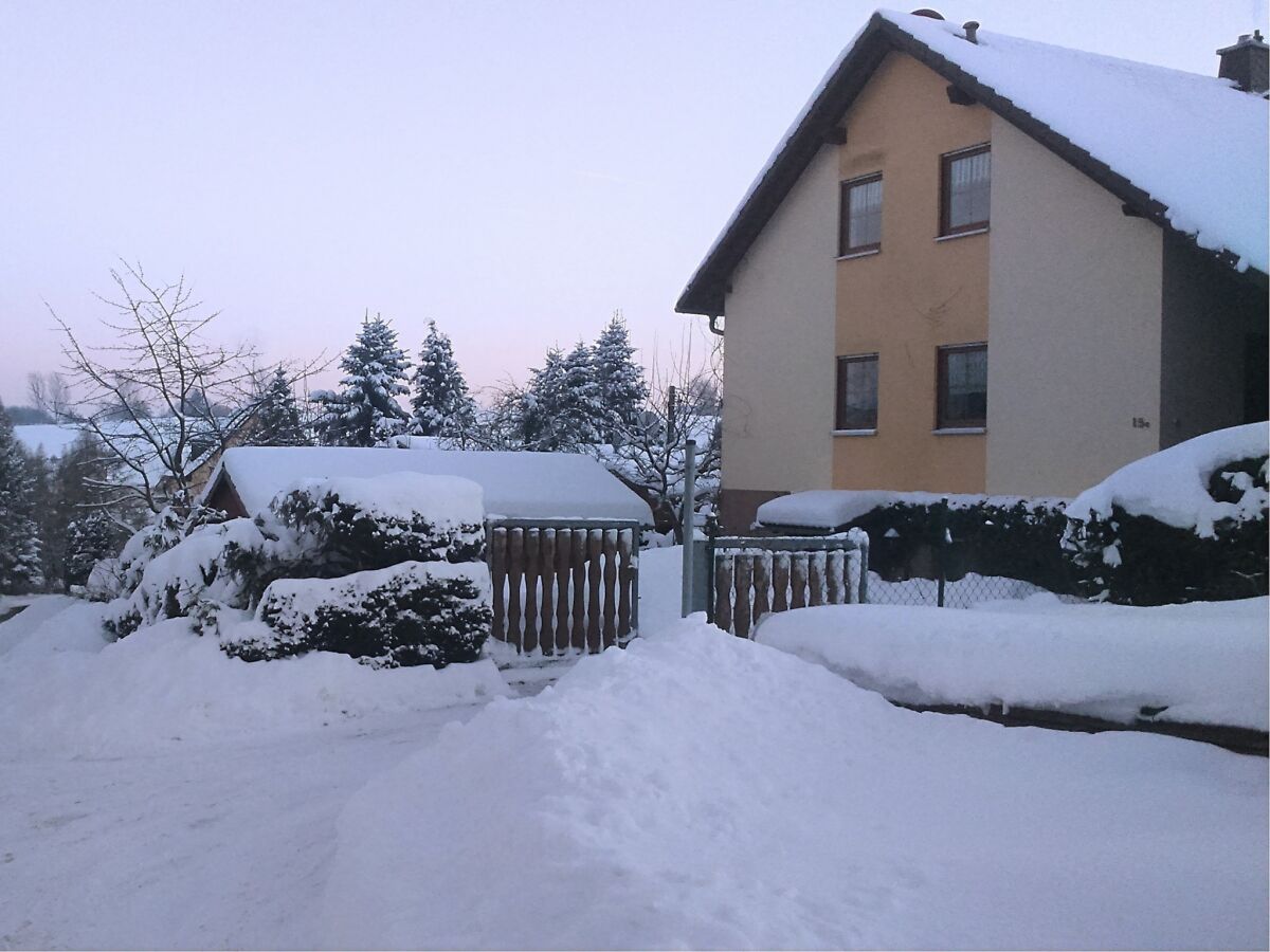 Apartment Ruhiger Komfort in Oelsnitz - Outdoor photo 5