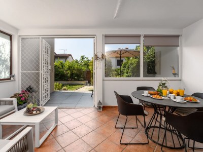 Holiday house Modern holiday house Carla with garden - Outdoor photo 6