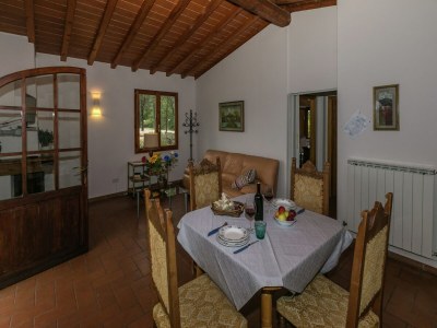 Holiday house Geräumiges Bauernhaus in Terranuova Bracciolini mit Pool - Features photo 11