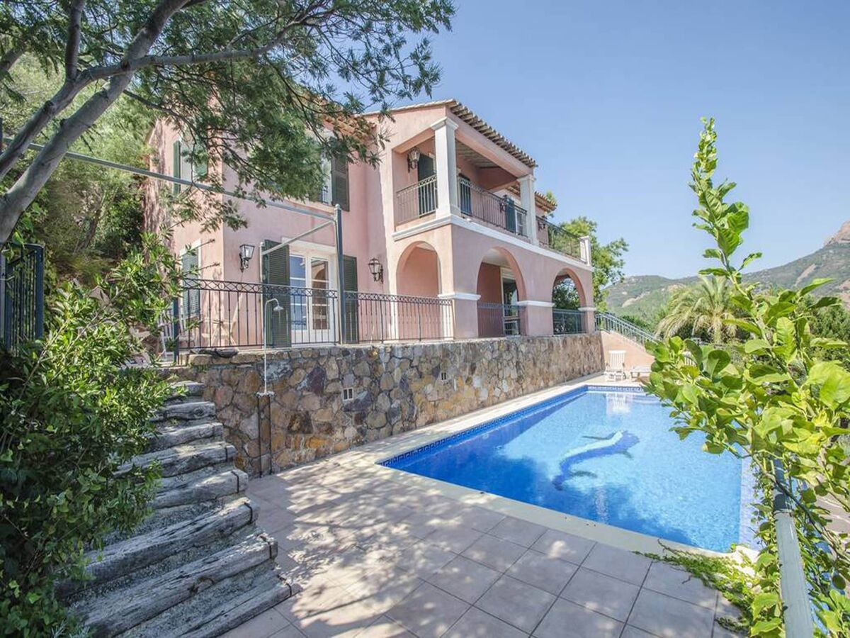 Villa Riviera Villa Near Cannes
