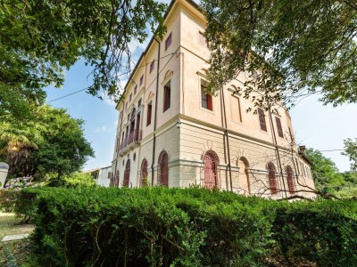 Castle Schloss in Romano d’Ezzelino mit Garten - Outdoor photo 4