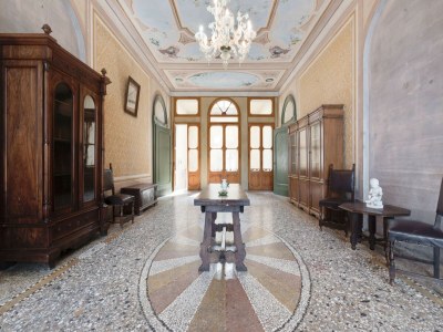Castle Schloss in Romano d’Ezzelino mit Garten - Features photo 32