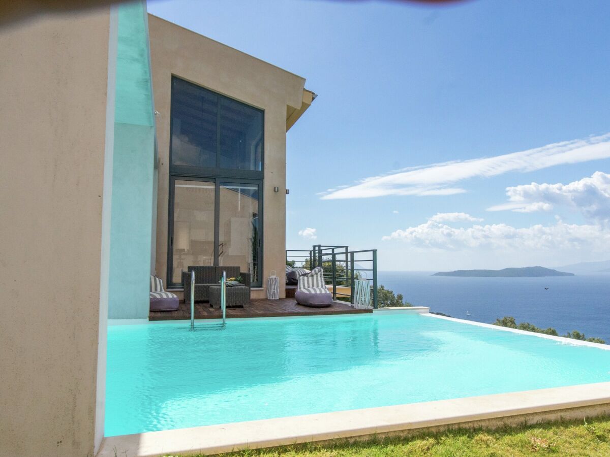 Villa Villa in Sivota with Private Pool & Beaches