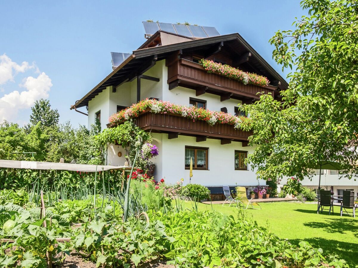 Apartment Chalet in Fügen nahe Spieljochbahn - Outdoor photo 2