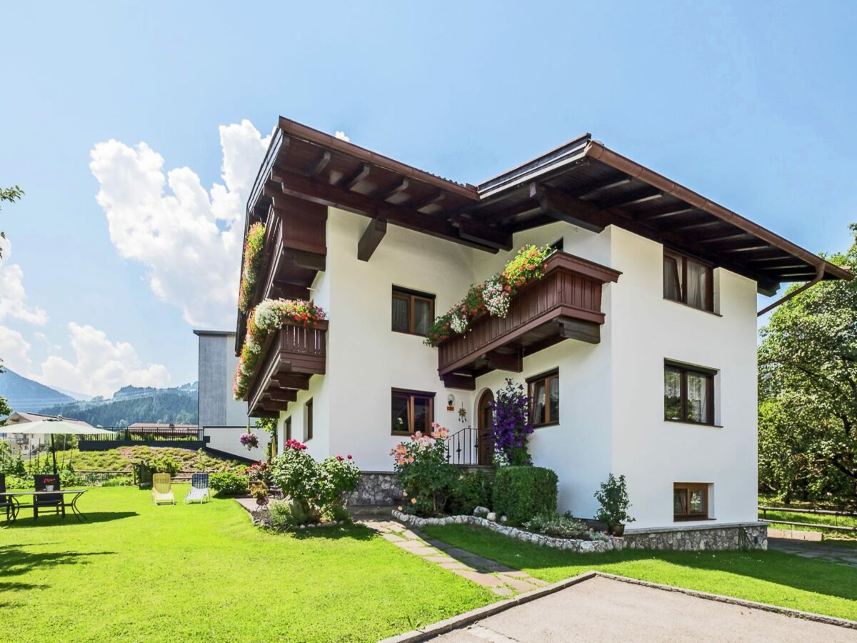 Apartment Chalet in Fügen nahe Spieljochbahn - Outdoor photo 5